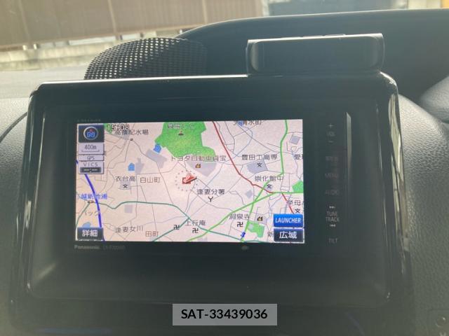 Toyota VOXY 2014-06 8854612-14