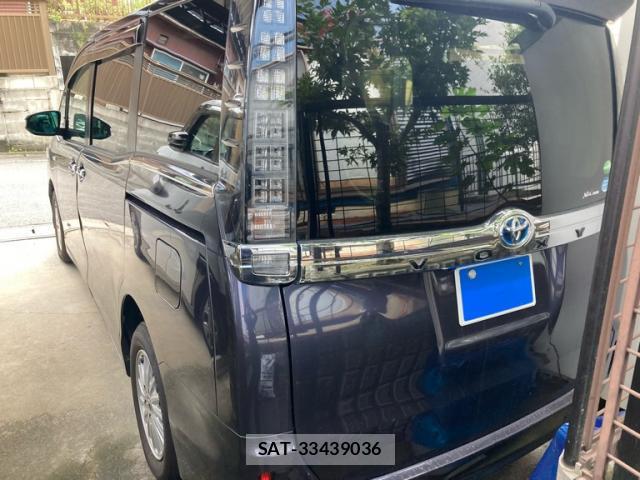 Toyota VOXY 2014-06 8854612-2