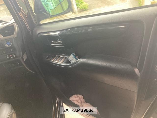 Toyota VOXY 2014-06 8854612-4
