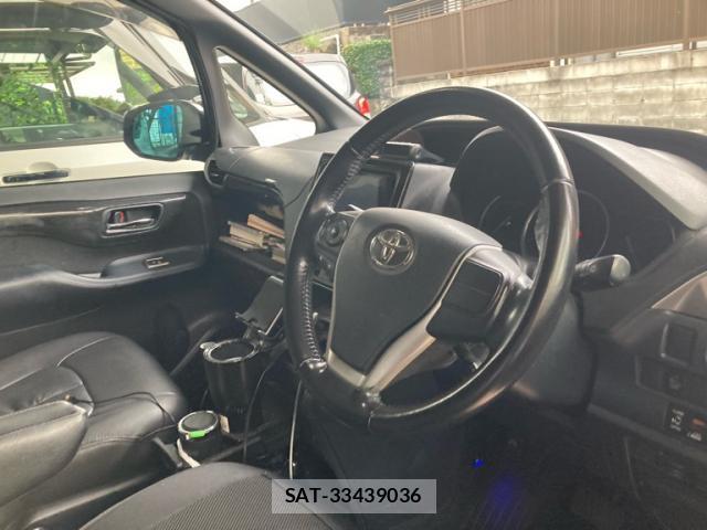 Toyota VOXY 2014-06 8854612-7