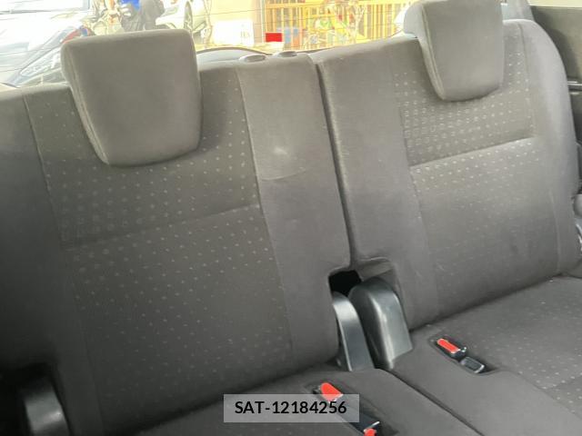 Toyota VOXY 2014-09 8854913-10