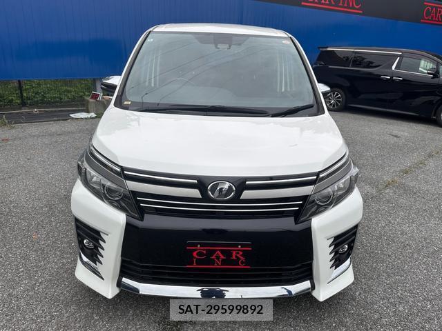 Toyota VOXY 2016-07 8854935-2