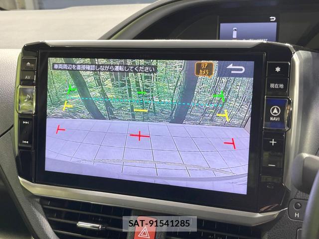 Toyota VOXY 2019-08 8854973-3