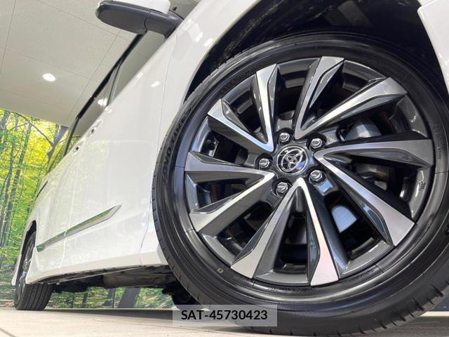 Toyota VOXY 2025-03 8854975-13