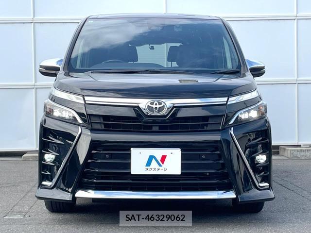 Toyota VOXY 2021-09 8854988-13