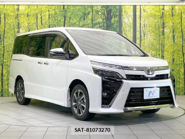Toyota VOXY 2021-04 8855072-15