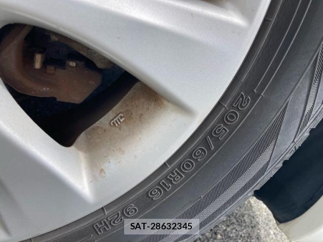 Toyota VOXY 2011-09 8855227-3