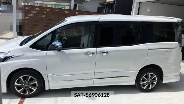 Toyota VOXY 2021-01 8855301-10
