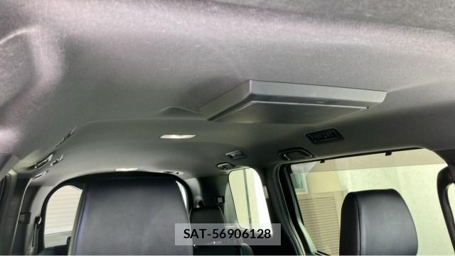 Toyota VOXY 2021-01 8855301-15