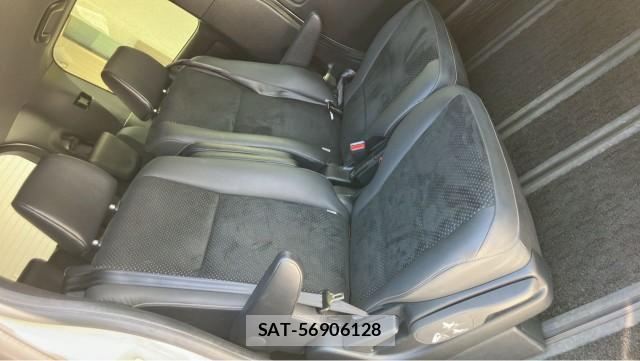 Toyota VOXY 2021-01 8855301-6