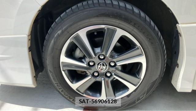 Toyota VOXY 2021-01 8855301-8