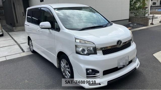 Toyota VOXY 2011-11 8855361-11