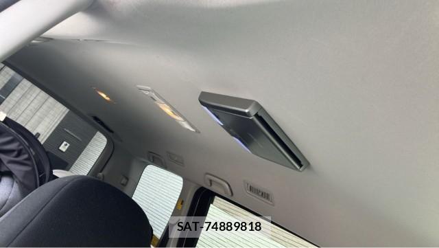 Toyota VOXY 2011-11 8855361-15