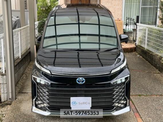 Toyota VOXY 2024-03 8855364-9