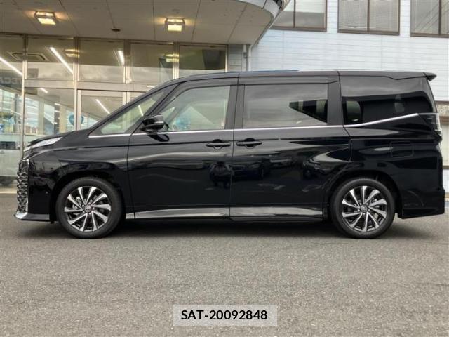 Toyota VOXY 2026-03 8855513-1