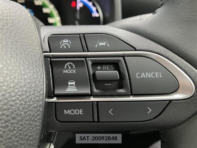 Toyota VOXY 2026-03 8855513-15