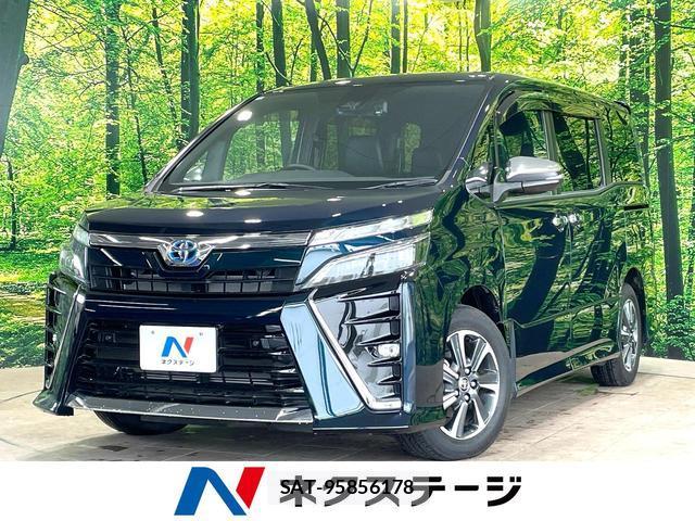 Toyota VOXY 2021-12 8855549-0