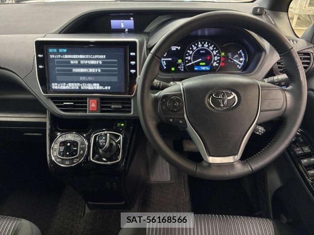 Toyota VOXY 2017-08 8855588-2