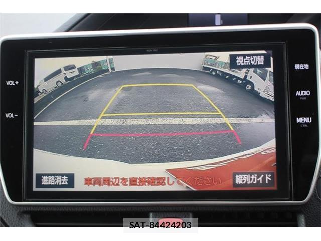 Toyota VOXY 2017-09 8855608-2