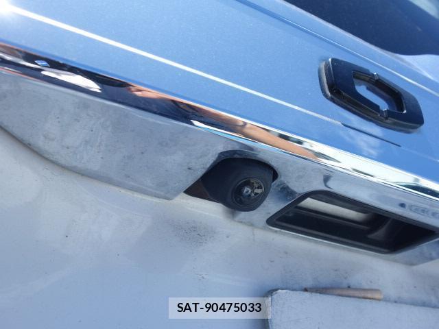 Toyota VOXY 2018-04 8856091-18