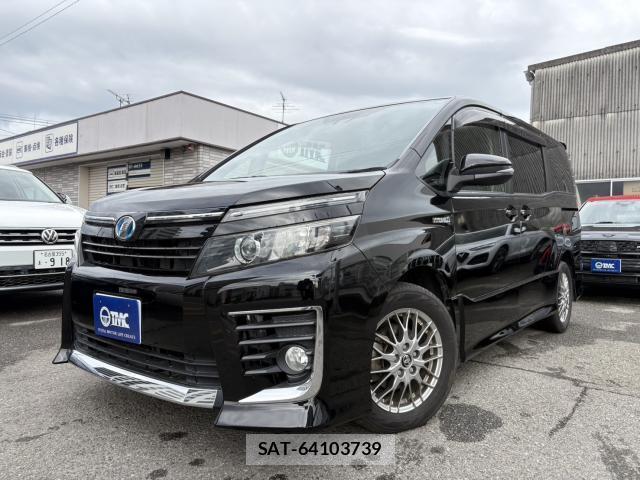 Toyota VOXY 2016-06 8856473-0