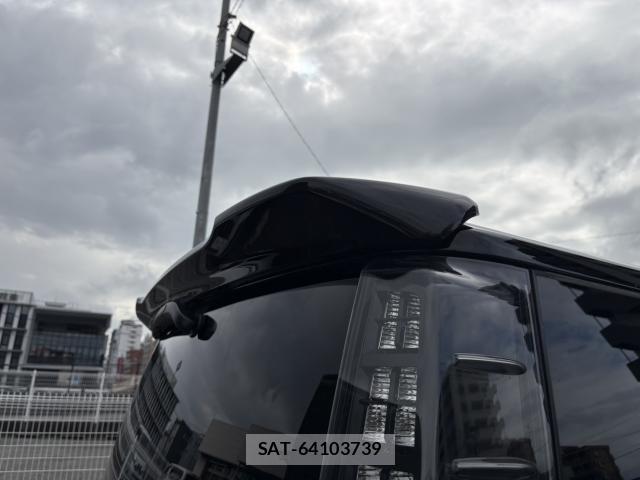 Toyota VOXY 2016-06 8856473-18