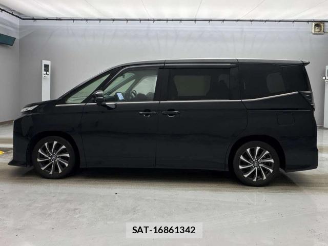 Toyota VOXY 2023-06 8856578-4