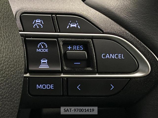 Toyota VOXY 2024-12 8856694-6