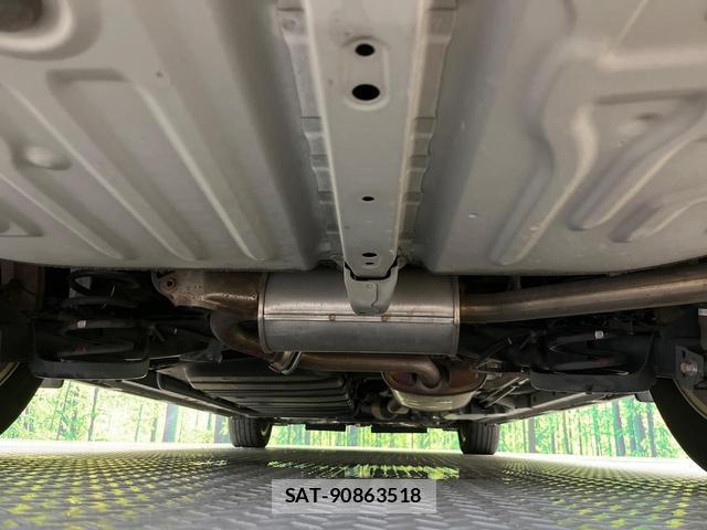 Toyota VOXY 2014-02 8856697-19