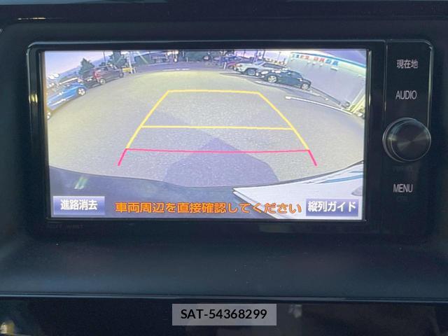 Toyota VOXY 2017-07 8856784-3