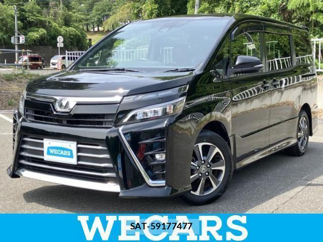 Toyota VOXY 2018-01 8856854-0