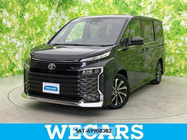 Toyota VOXY 2022-03 8856980-0