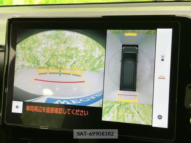 Toyota VOXY 2022-03 8856980-12