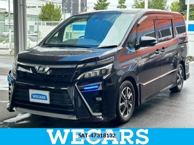 Toyota VOXY 2018-12 8856988-0