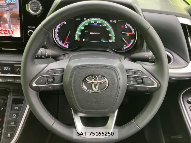 Toyota VOXY 2023-10 8856989-14