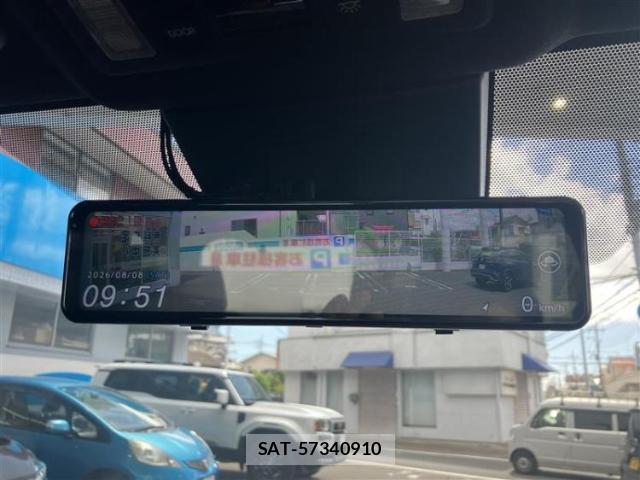 Toyota VOXY 2024-04 8857009-12