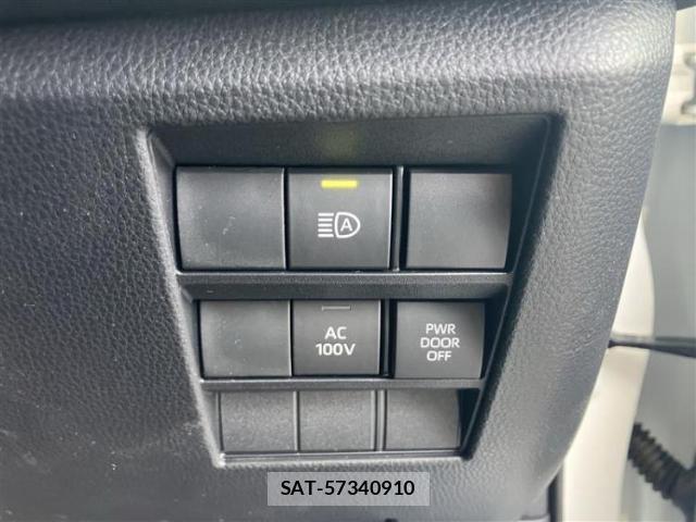 Toyota VOXY 2024-04 8857009-17