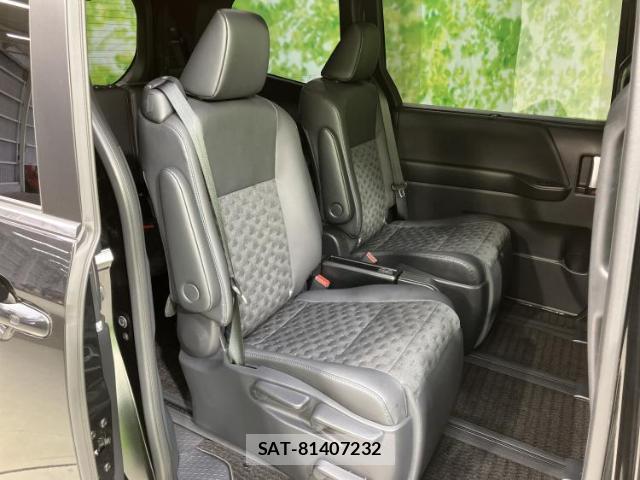 Toyota VOXY 2024-07 8857014-5