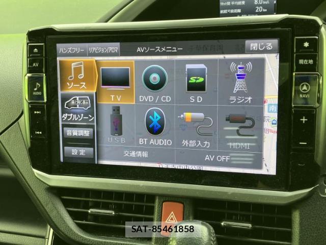 Toyota VOXY 2019-01 8857088-10