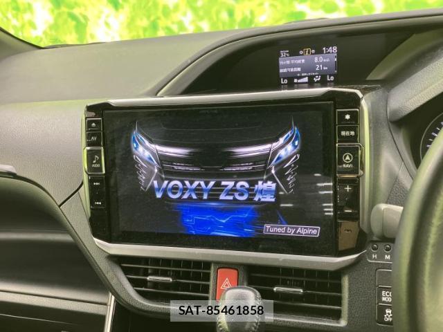 Toyota VOXY 2019-01 8857088-8