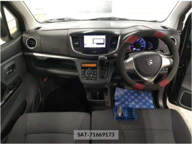 Suzuki WAGON R 2013-11 8856620-2