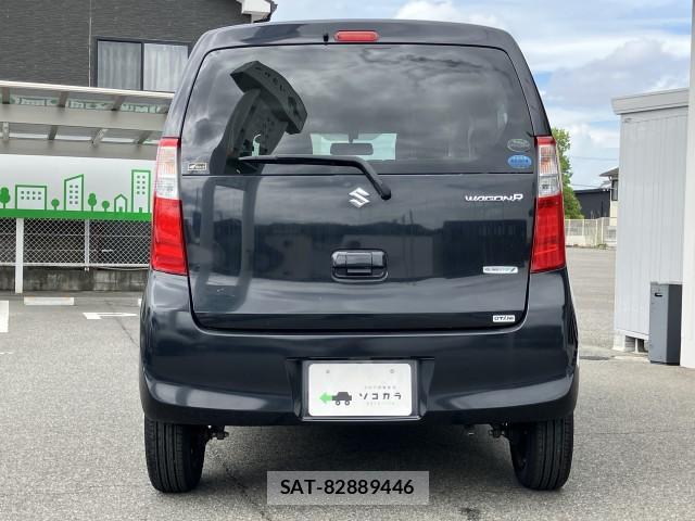 Suzuki WAGON R 2014-06 8855029-1