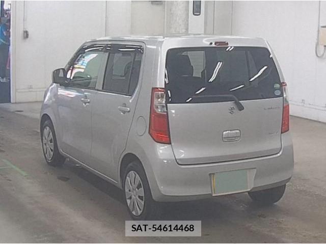 Suzuki WAGON R 2014-05 8856654-4