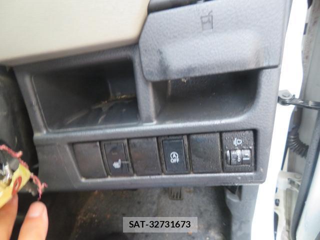 Suzuki WAGON R 2013-07 8856832-12