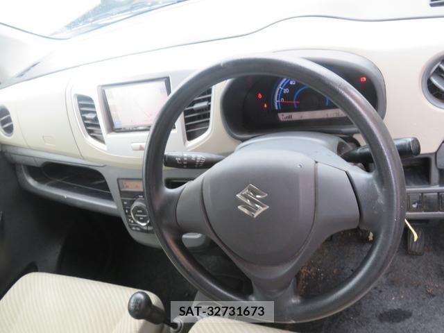 Suzuki WAGON R 2013-07 8856832-15