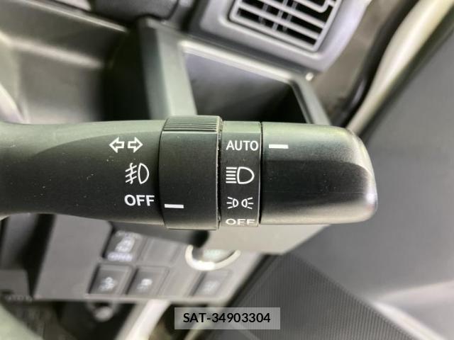 Daihatsu WAKE 2015-08 8856993-15