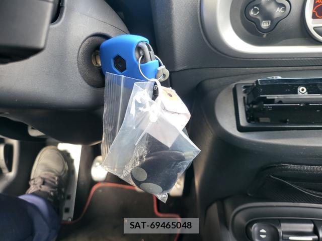 Renault WIND 2011-08 8854244-18