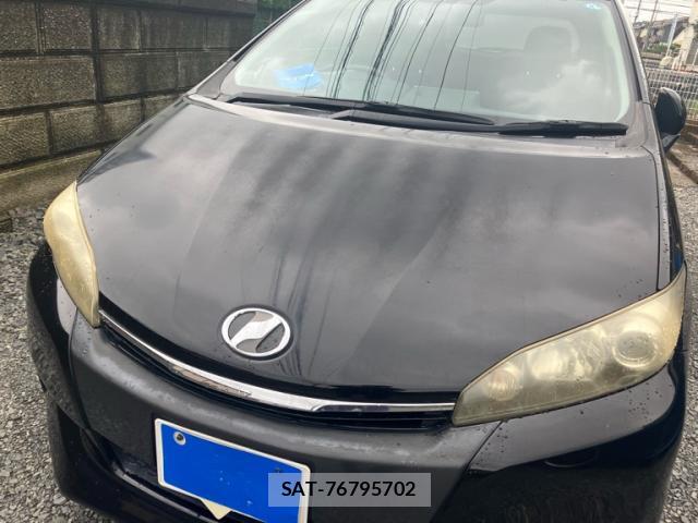 Toyota WISH 2013-03 8854475-1
