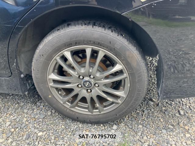 Toyota WISH 2013-03 8854475-5