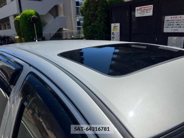 Toyota WISH 2004-06 8854532-13